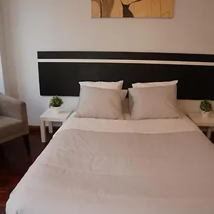 Bisengototo Homestay Privatunterkunft