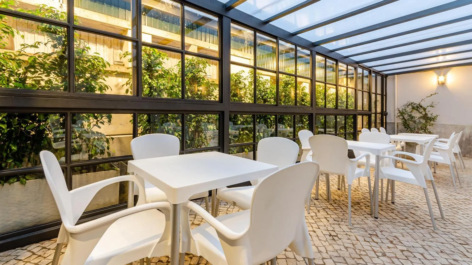 Hotel Avenida Park Lisbon 3*,  Portugal